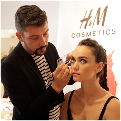 Козметиката на H&M вече и в България